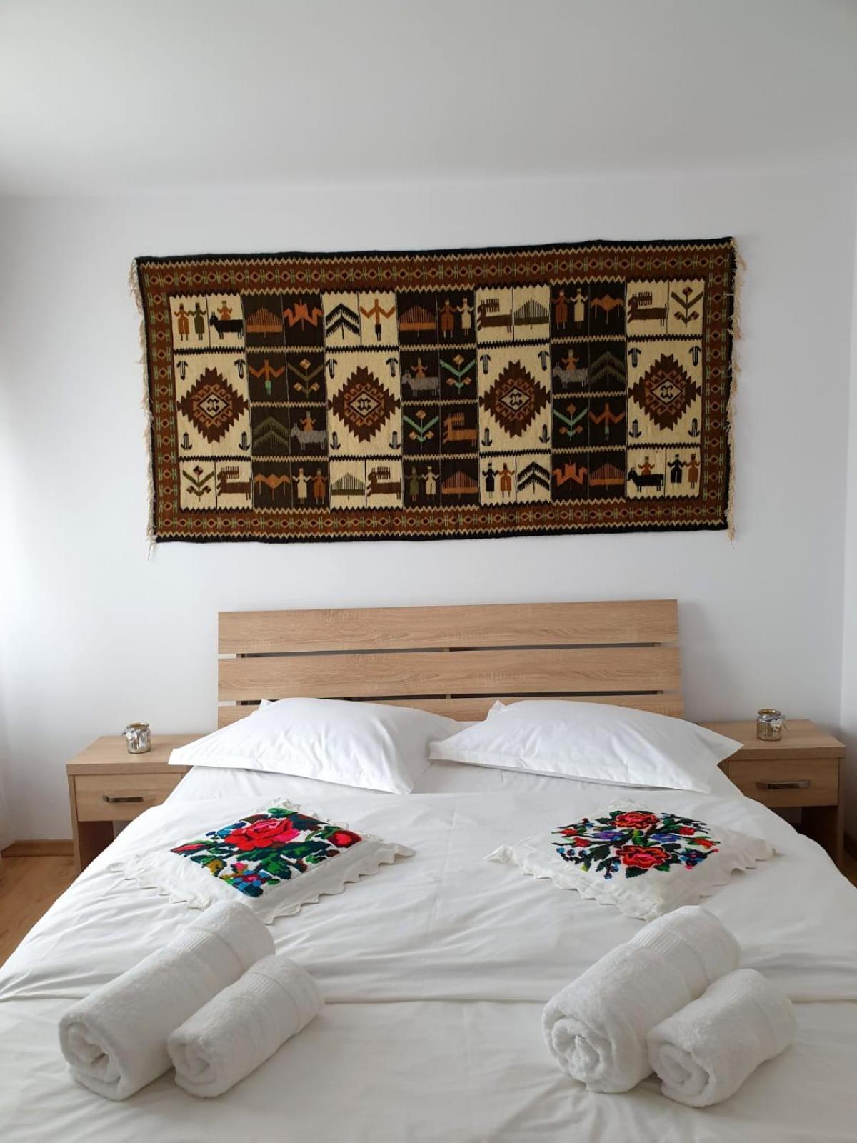 Casa Tomsa Bed & Breakfast Rozavlea Ruang foto